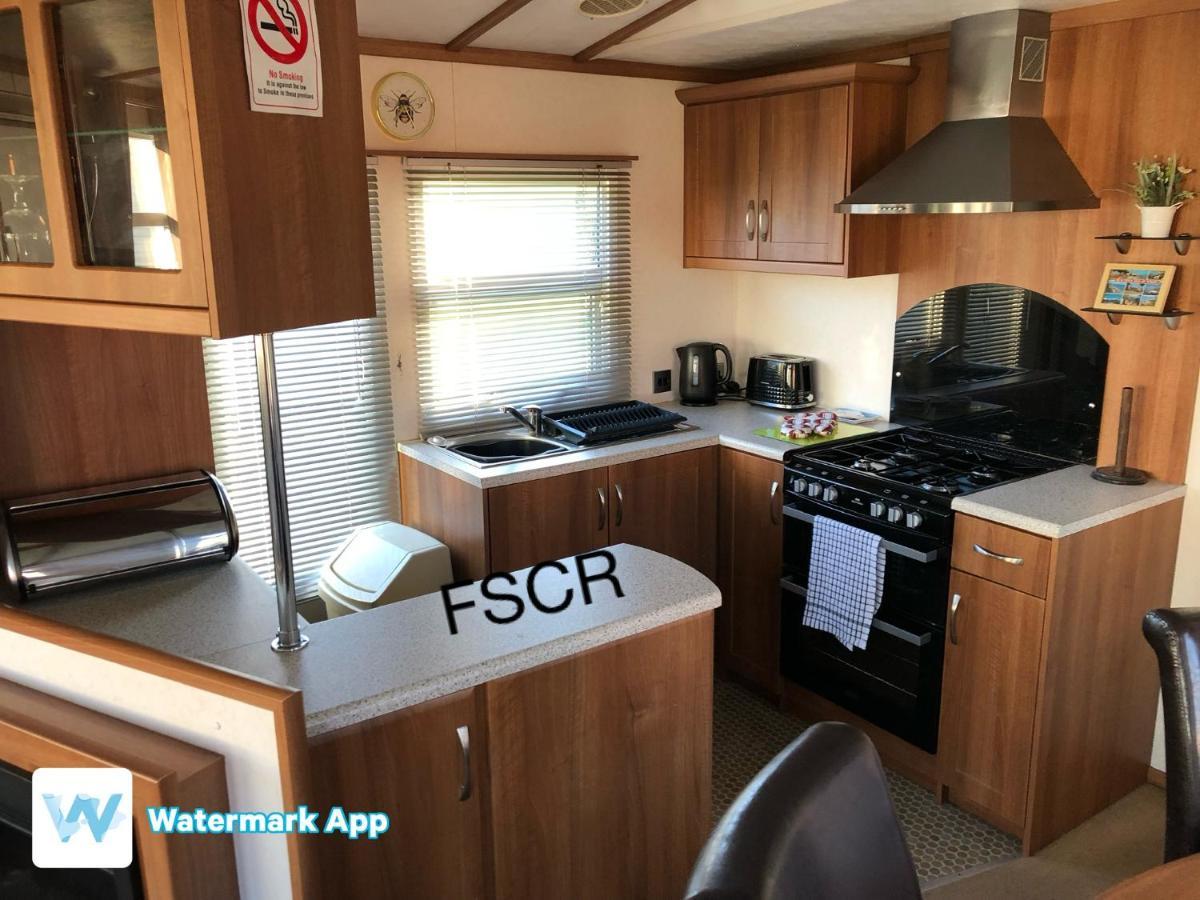 First Steps Caravan Rentals Sandown Exterior foto