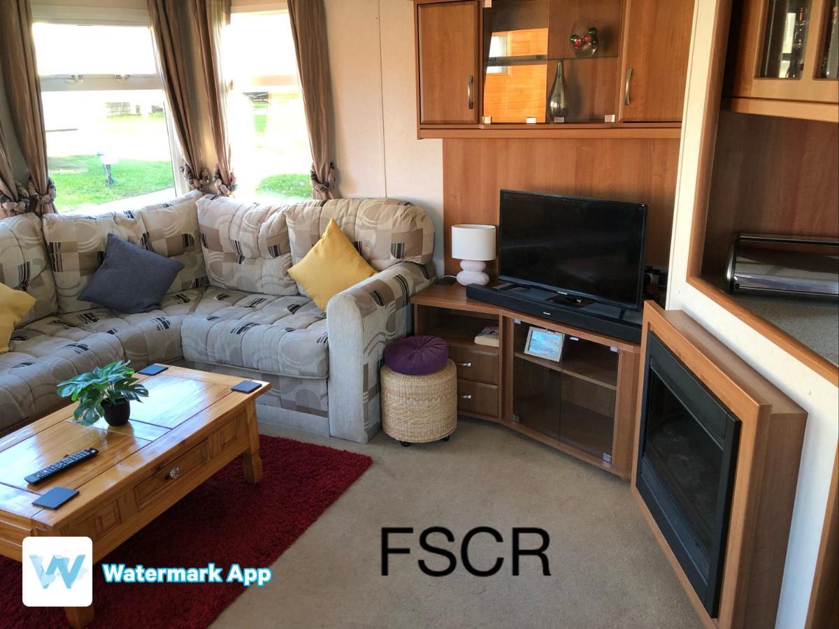 First Steps Caravan Rentals Sandown Exterior foto