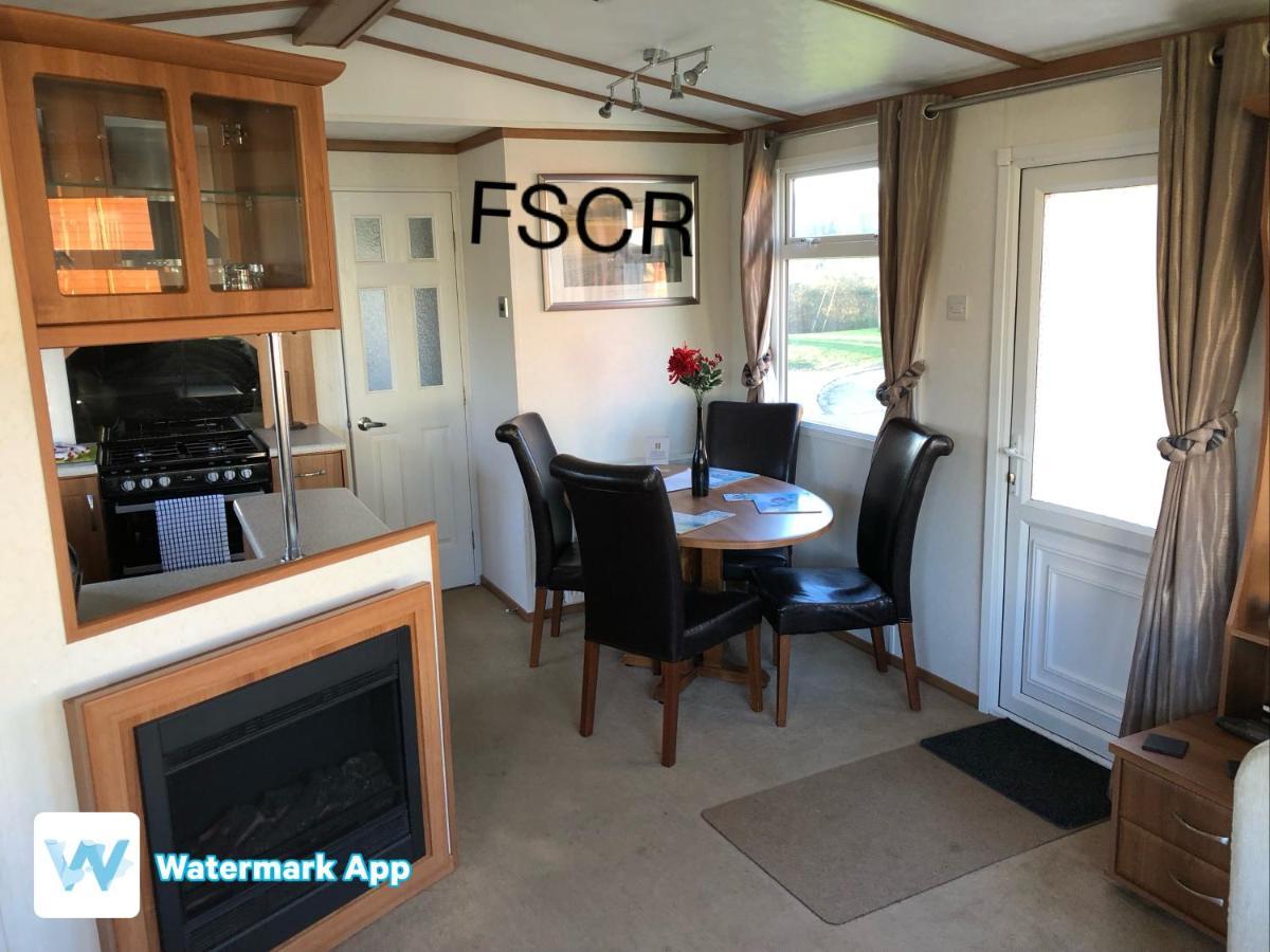 First Steps Caravan Rentals Sandown Exterior foto